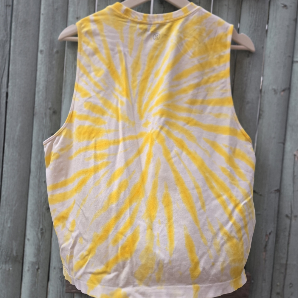 Sage Collective Yellow Tie Dye Muscle Tank Sleeveless Athleisure Top - Large - Picture 2 of 3